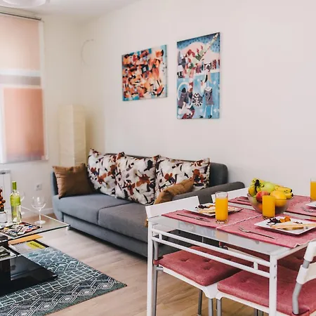 Modern Near Cathedral - Location Daire *