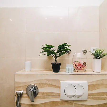 Modern Near Cathedral - Location